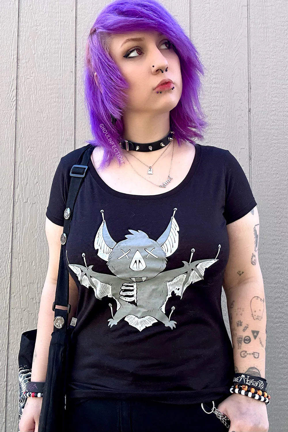 T-Shirt Taxidermy Bat