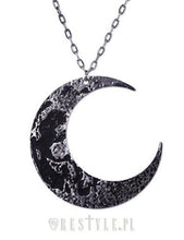 Charger l&#39;image dans la galerie, Collier Crescent Moon Textured (I24)
